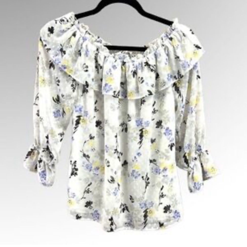 NWT White House Black Market White Ruffled Cuffed Sleeve Blouse size small
